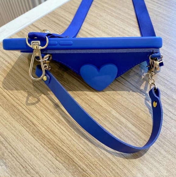 NEW Apple IPhone 15 Pro Max crossbody 3D love heart faux leather  Phone case - Picture 3 of 6